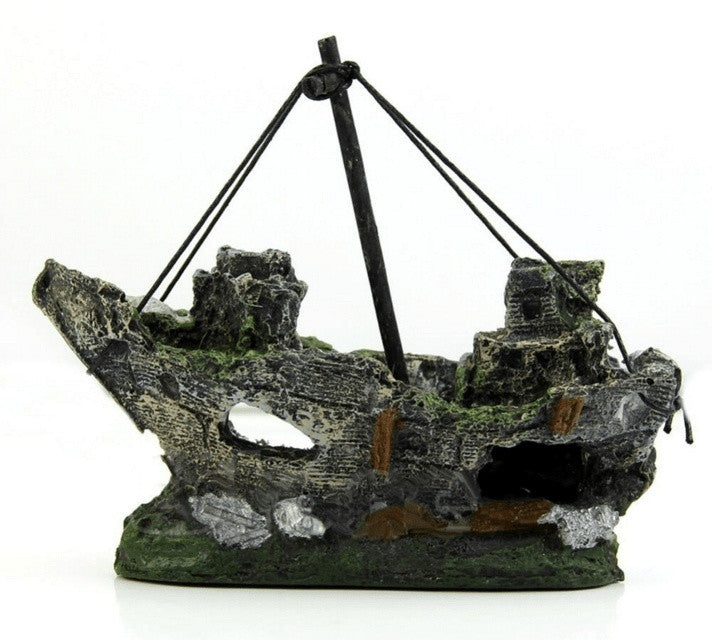 Aquarium Shipwreck Ornament - Friends of Irony LLC